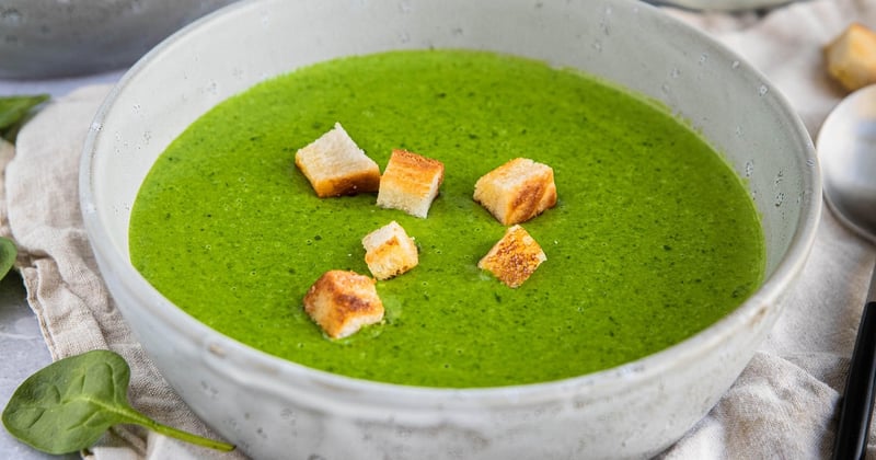 Recette soupe de légumes anti-gaspi : le velouté qui vide le frigo
